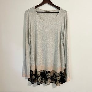 Stitch Fix Maternity Full Moon Top